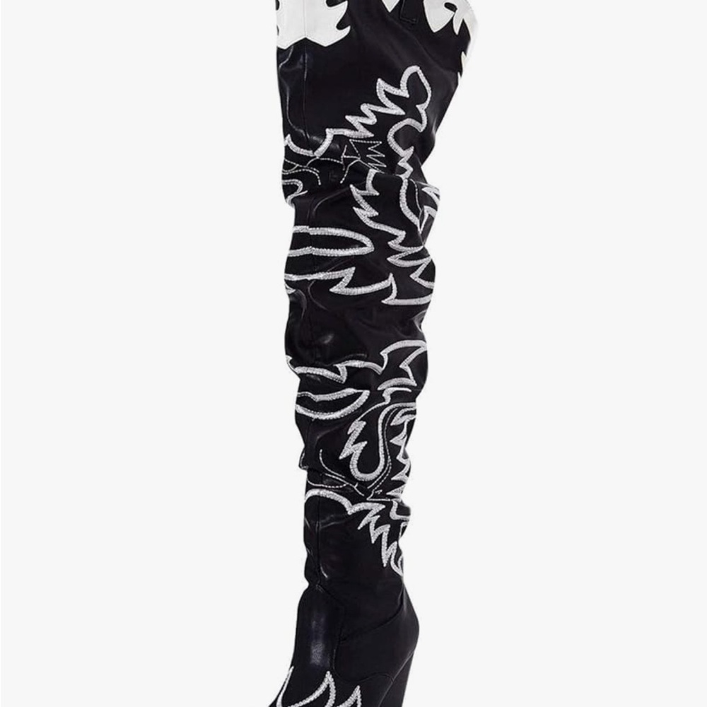 Black and White Embroidered Women's Boots